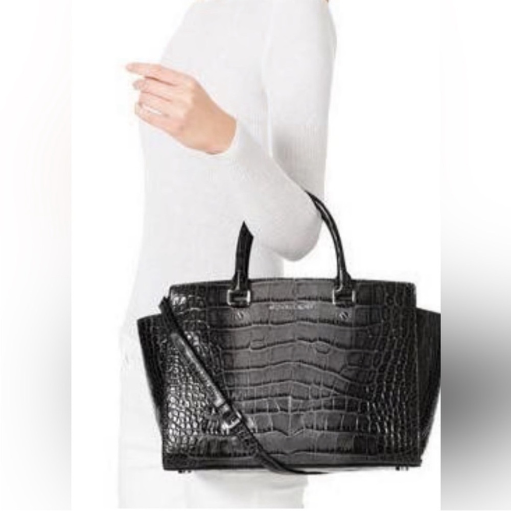 NWT ▶️ Michael Kors ◀️ Large Selma Embossed Leather Bag - Picture 3 of 16